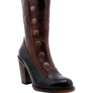 NWT Boots
